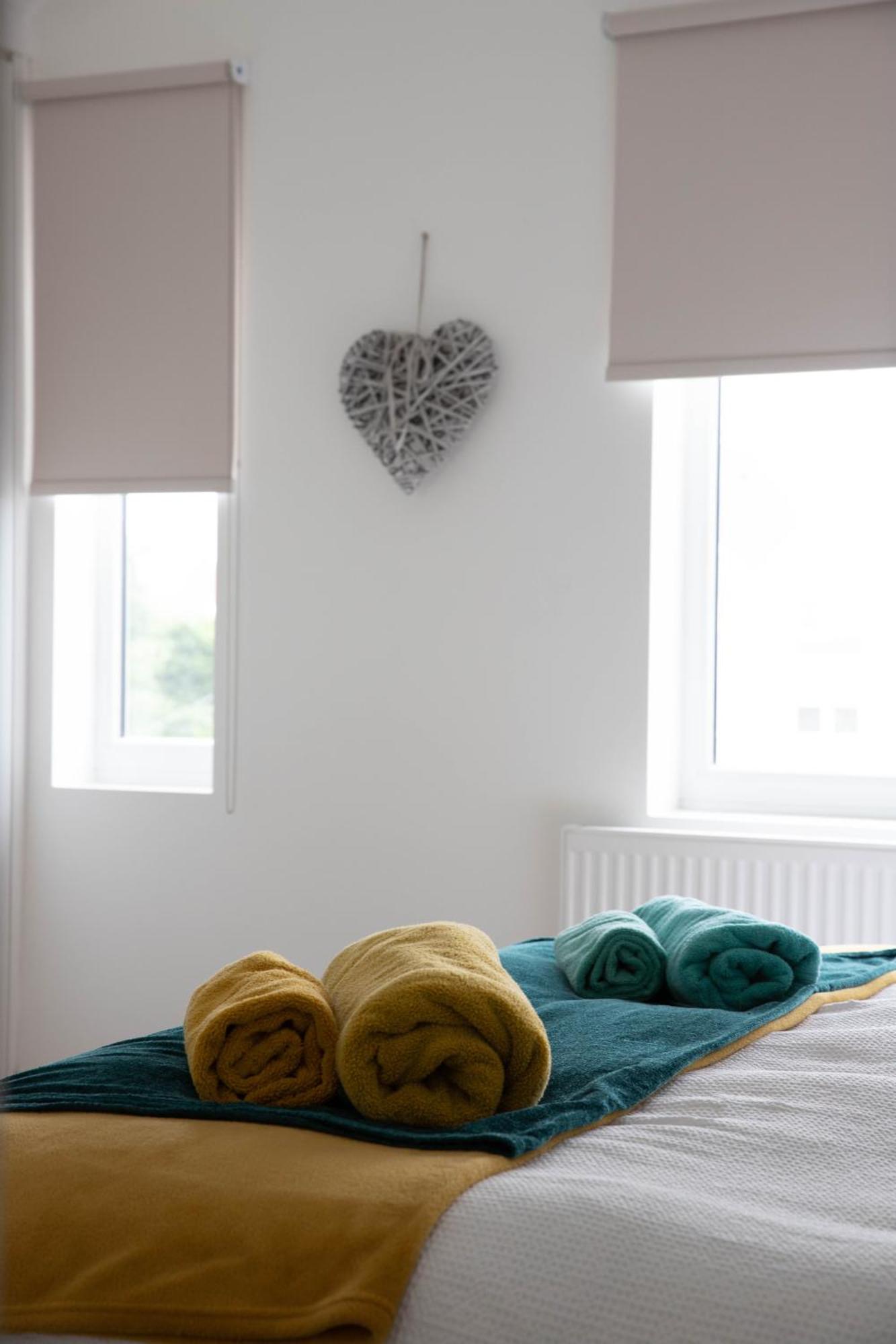 Stunning 2 Bed Apartment With Sea Views Littlestone-on-Sea Kültér fotó