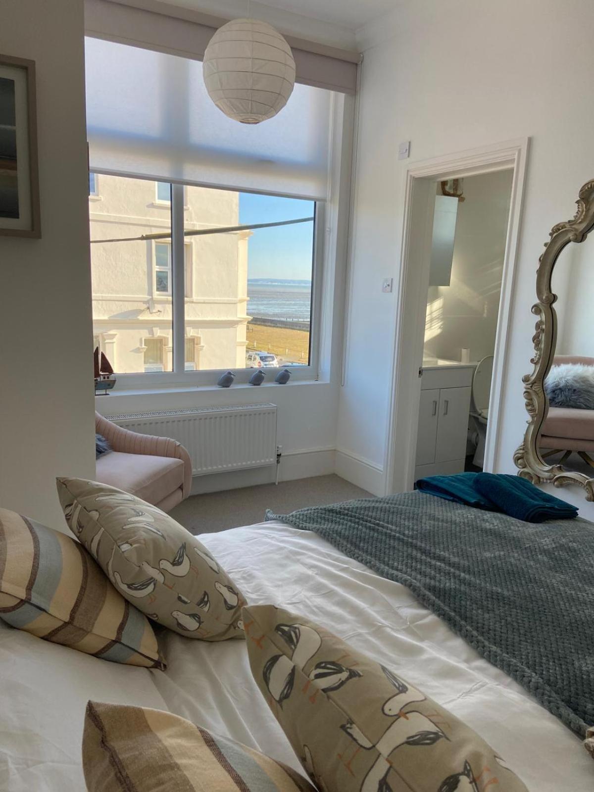 Stunning 2 Bed Apartment With Sea Views Littlestone-on-Sea Kültér fotó